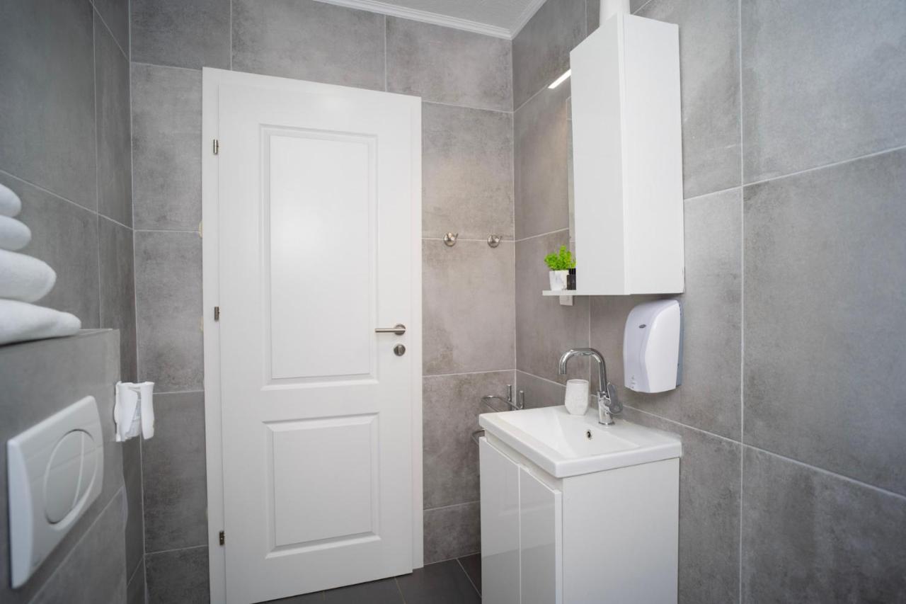 Urban Suites & Apartments Мостар Екстериор снимка