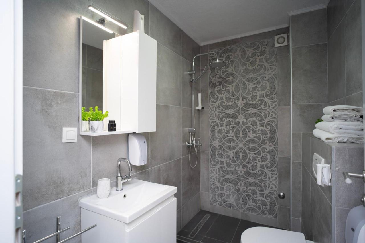 Urban Suites & Apartments Мостар Екстериор снимка
